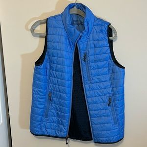 Blue vineyard vines vest